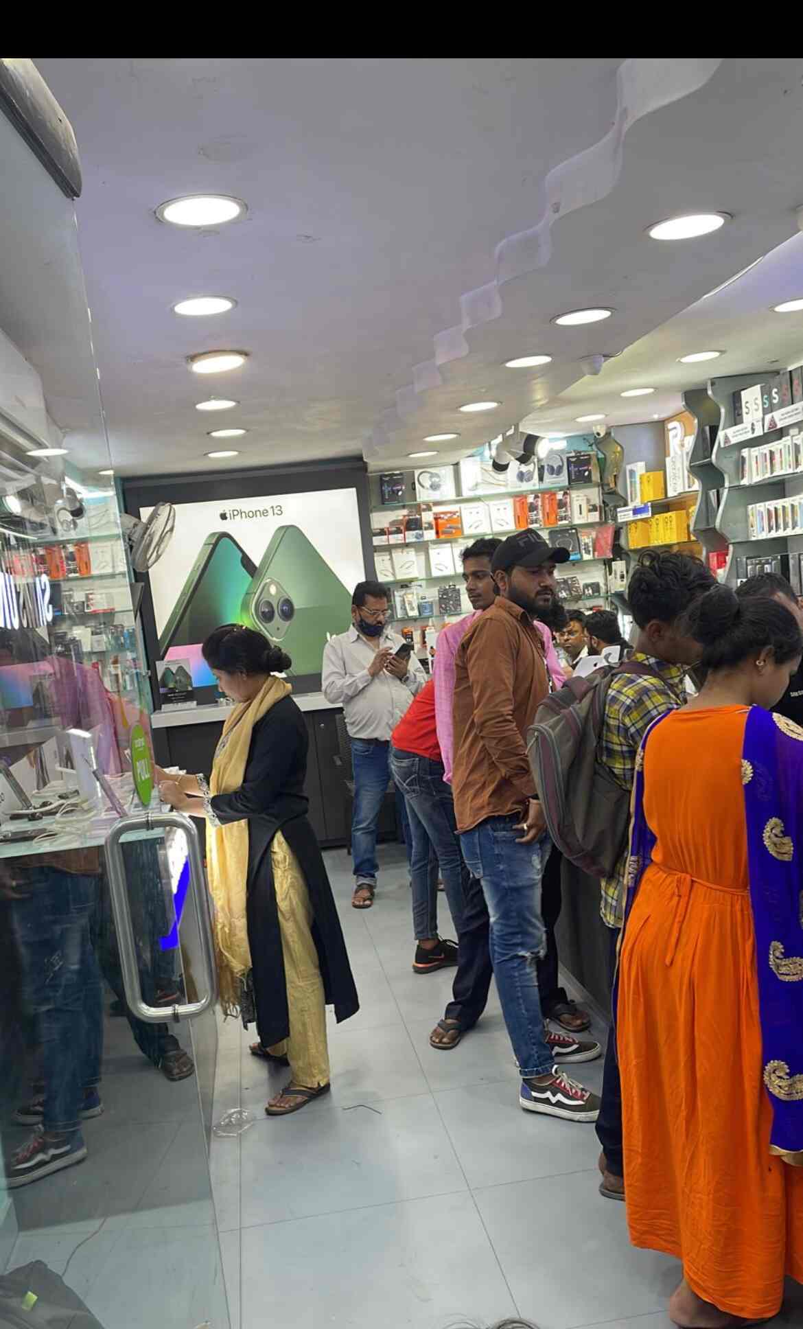 Dreamz Communication (JioMart Digital Partner) in Hazratganj,Lucknow