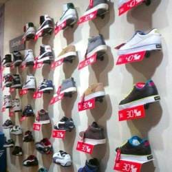 Top Nike Shoe Dealers in Hazratganj Best Nike Shoes Justdial