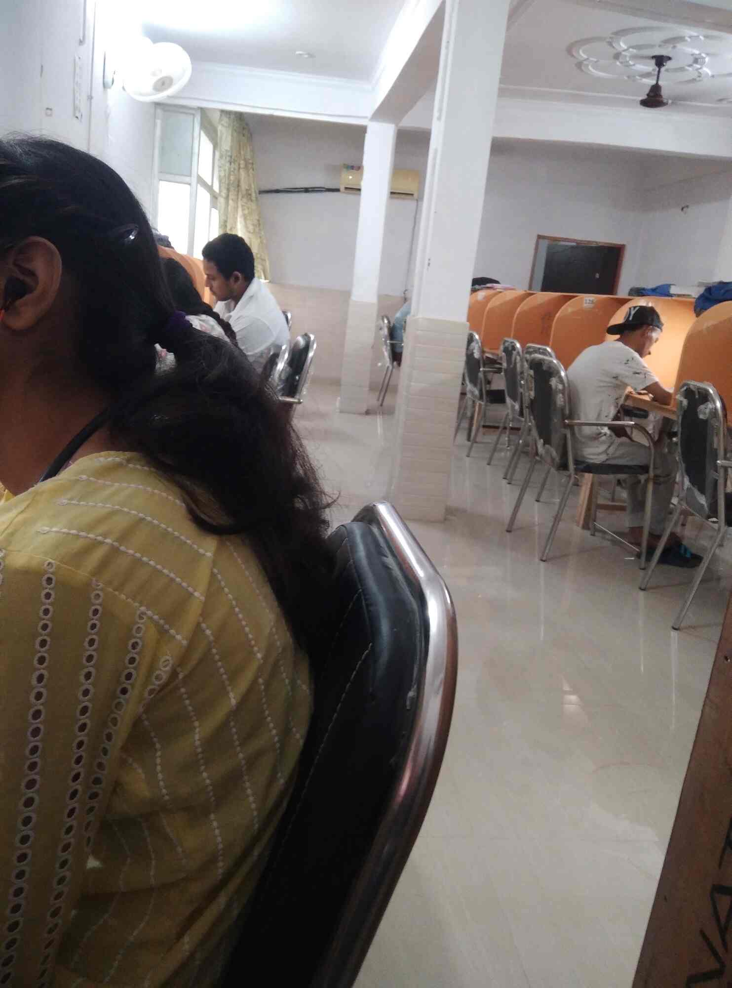 Saraswati Library in Roberts Lines,Lucknow Best Libraries in Lucknow