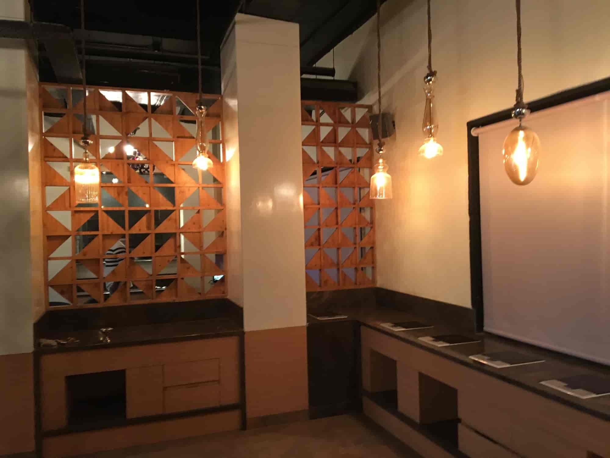 Zync Restrobar in Gomti Nagar,Lucknow Order Food Online Best Lounge