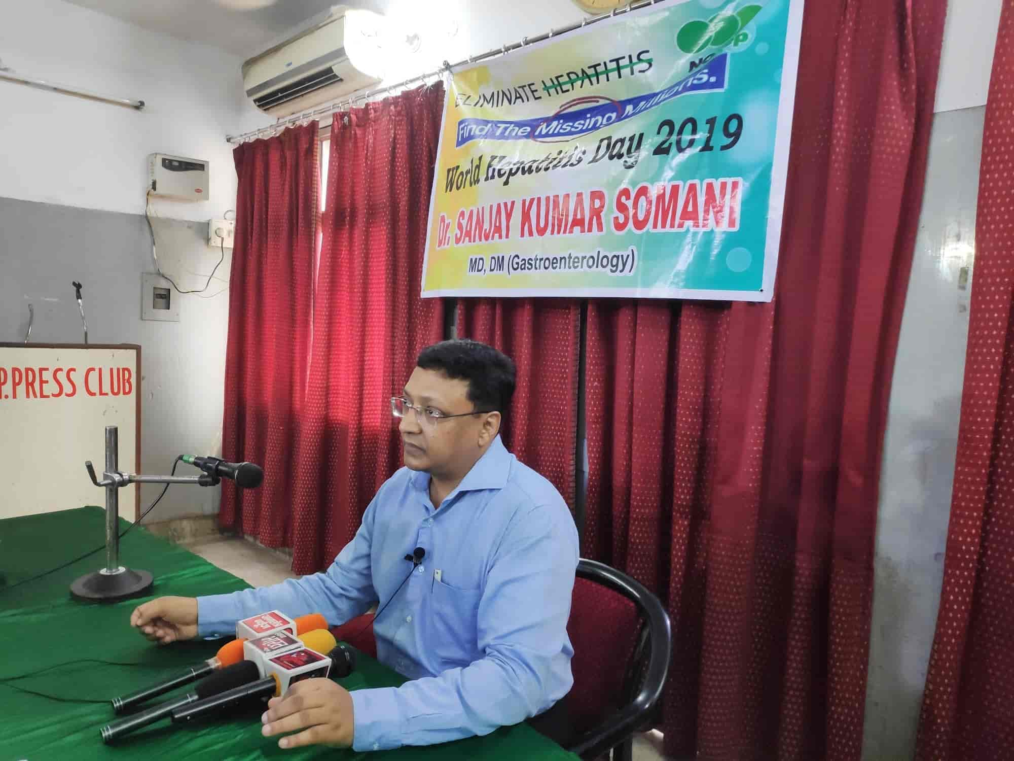 Dr. Sanjay Kumar Somani (Somani Gastro Liver And Endoscopy Center) in Chandganj Garden,Lucknow