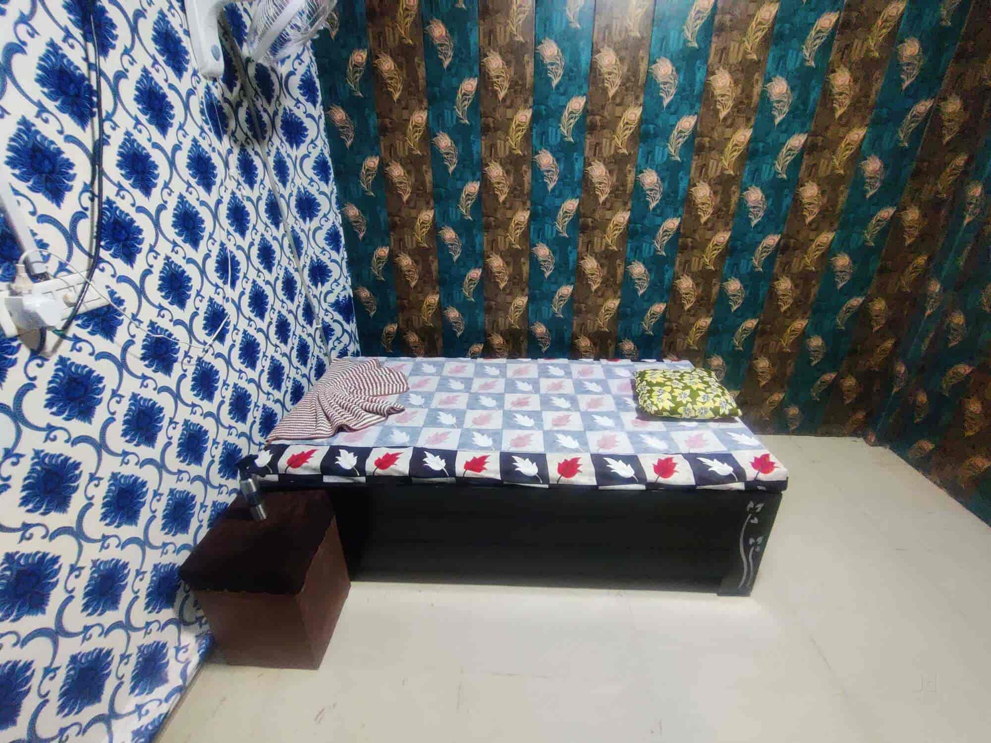 Lite Moon (Spa) And Saloon in Krishna Nagar,Lucknow Best Body Massage