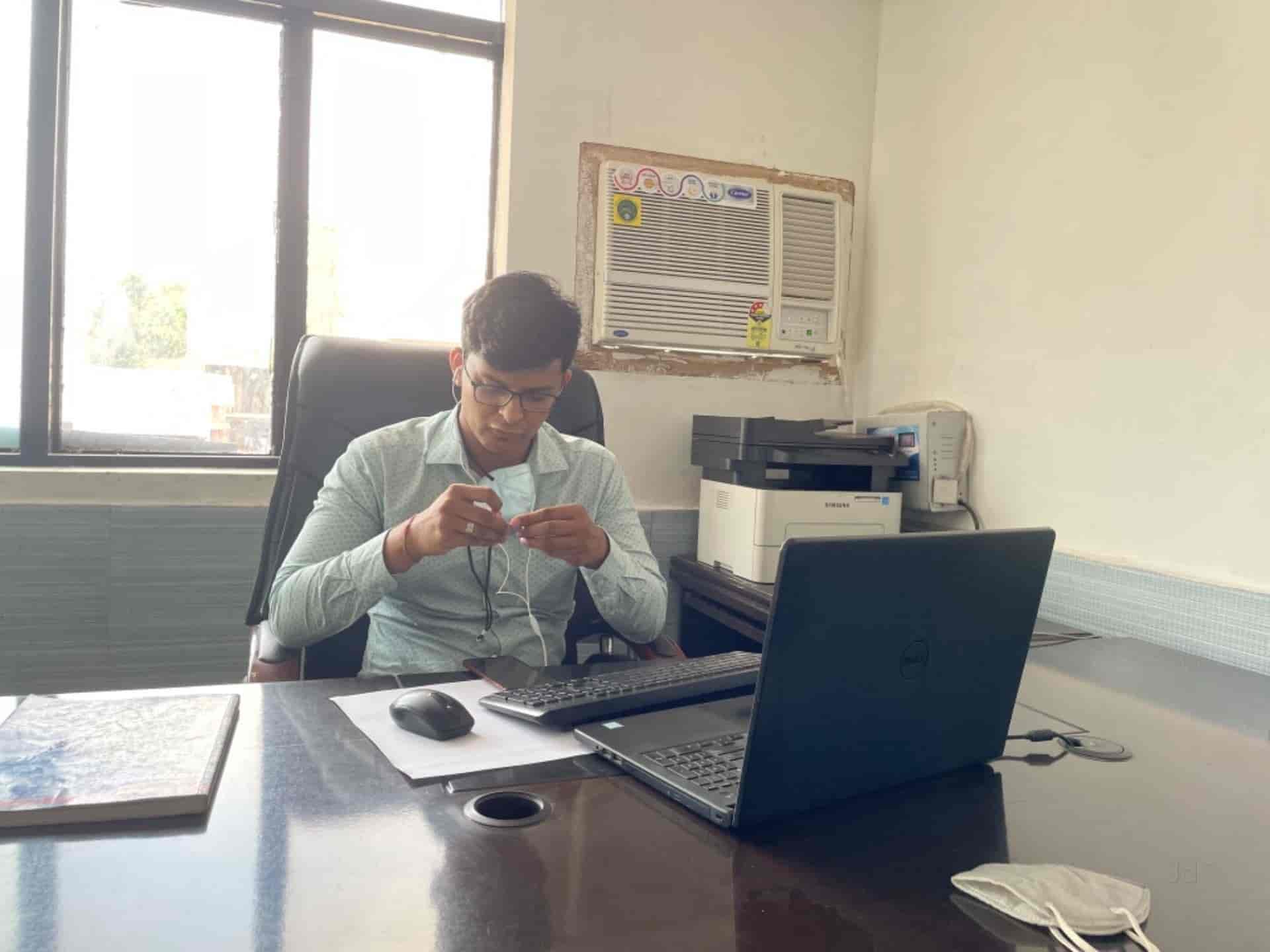 Top Chartered Accountants in Bijnor, Lucknow Best GST Consultants