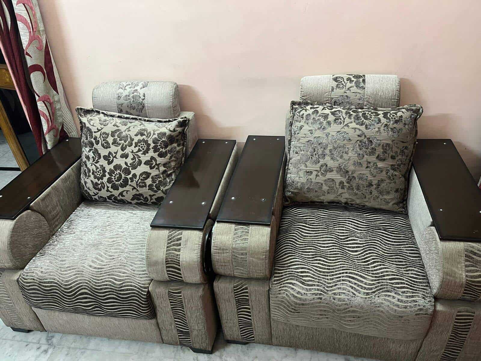 Top Second Hand Teak Furniture Buyers in Gorakhpur सेकंड हैंड टीक