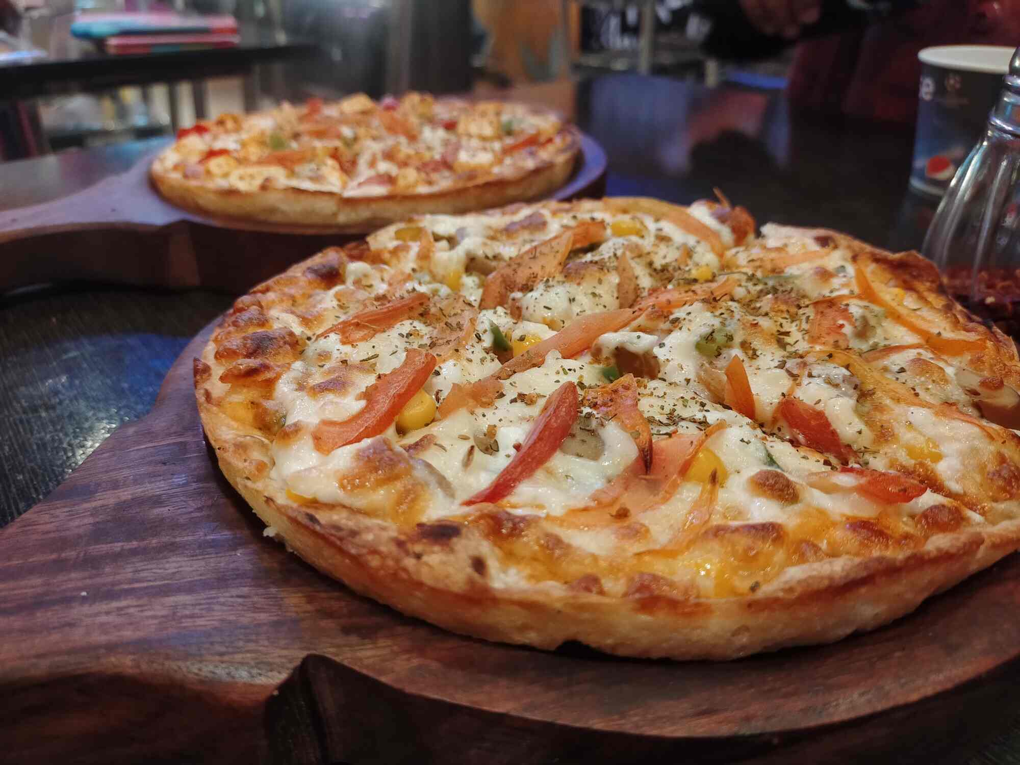 Pizza dine online