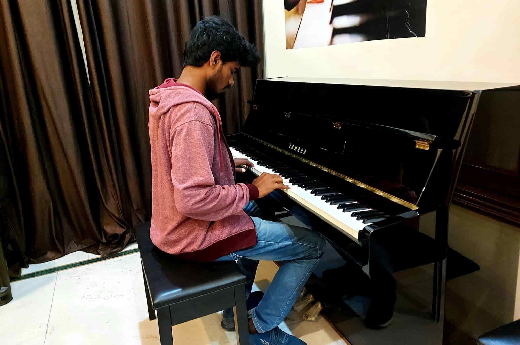 Top Music Classes in Campbell Lines, Lucknow Best Music Schools