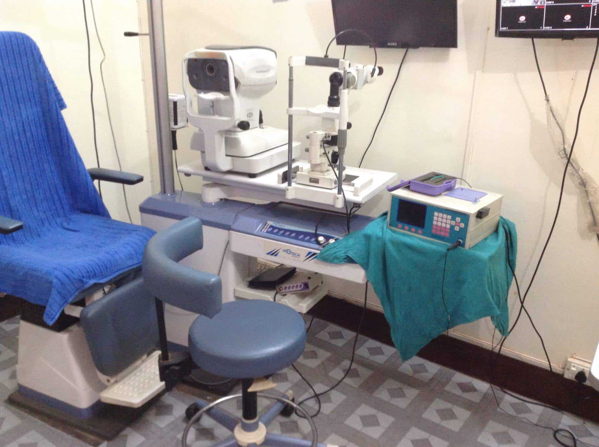 Chakrawarti Eye Hospital & ENT Center in Nilmatha,Lucknow - Best ...