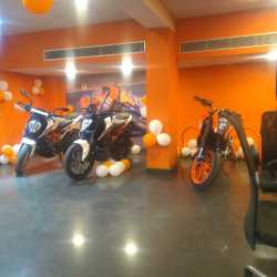 Ktm Lucknow, Alambagh - Motorcycle 