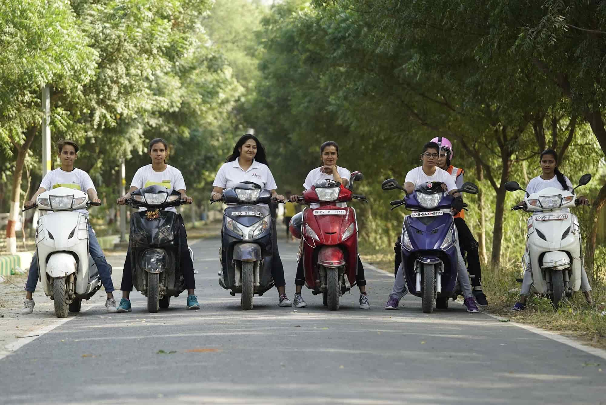 Top Driving Schools in Campbell Lines, Lucknow Best Motor Training