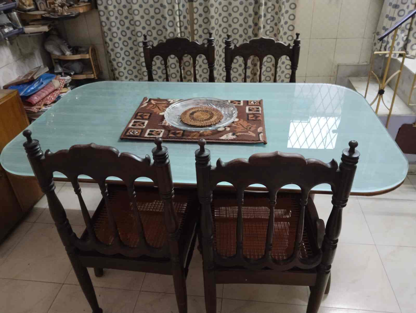 Top Second Hand Teak Furniture Buyers in Gorakhpur सेकंड हैंड टीक