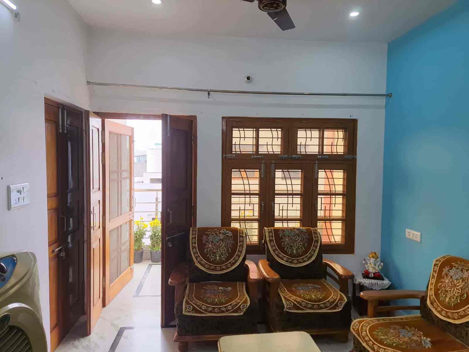 Book Jain Girls PG & Hostel in LDA Colony,Lucknow Best Hostels For