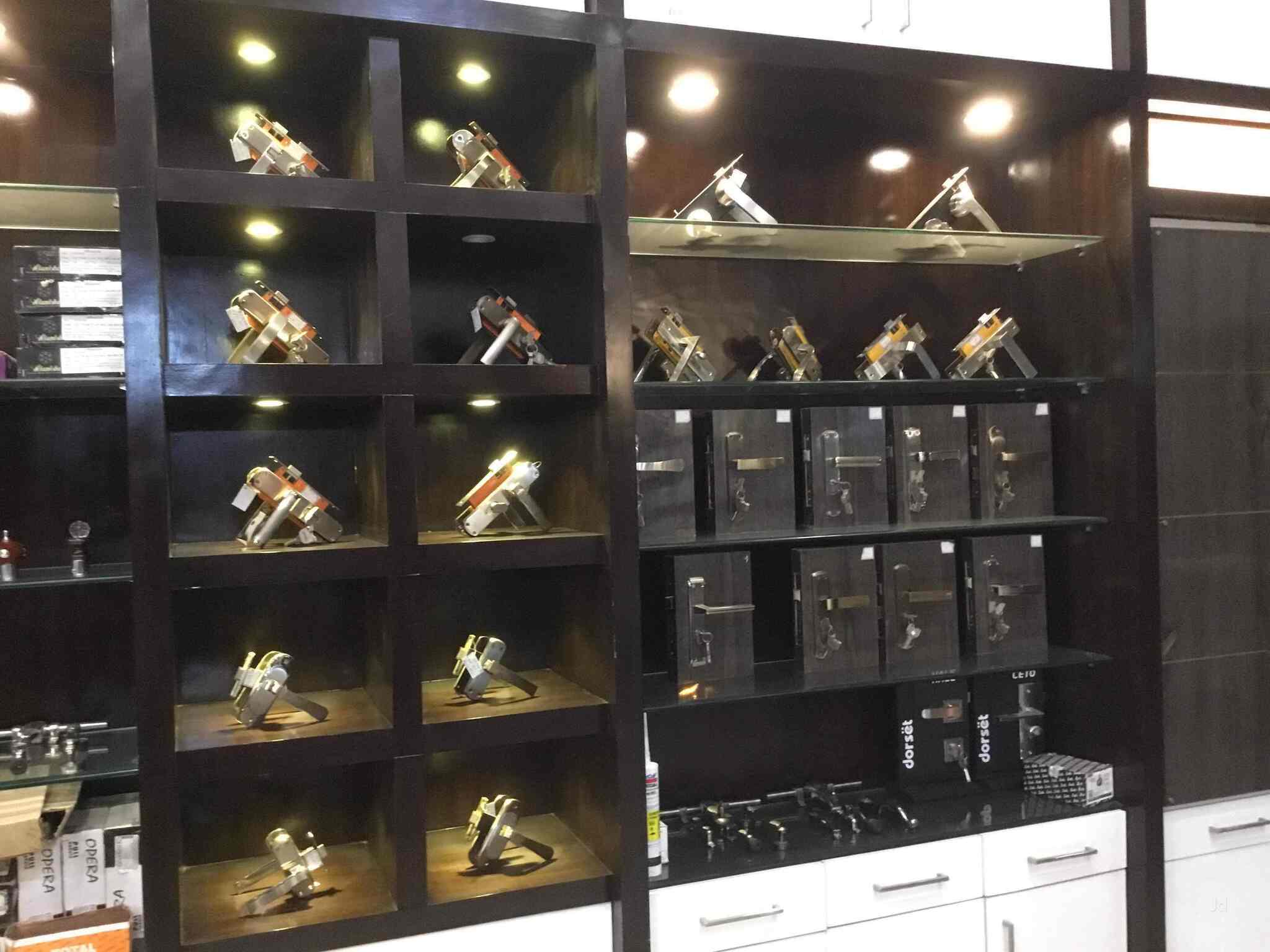 Siddhi Vinayak Ply & Hardware in Shivaji Marg,Lucknow Best Hardware