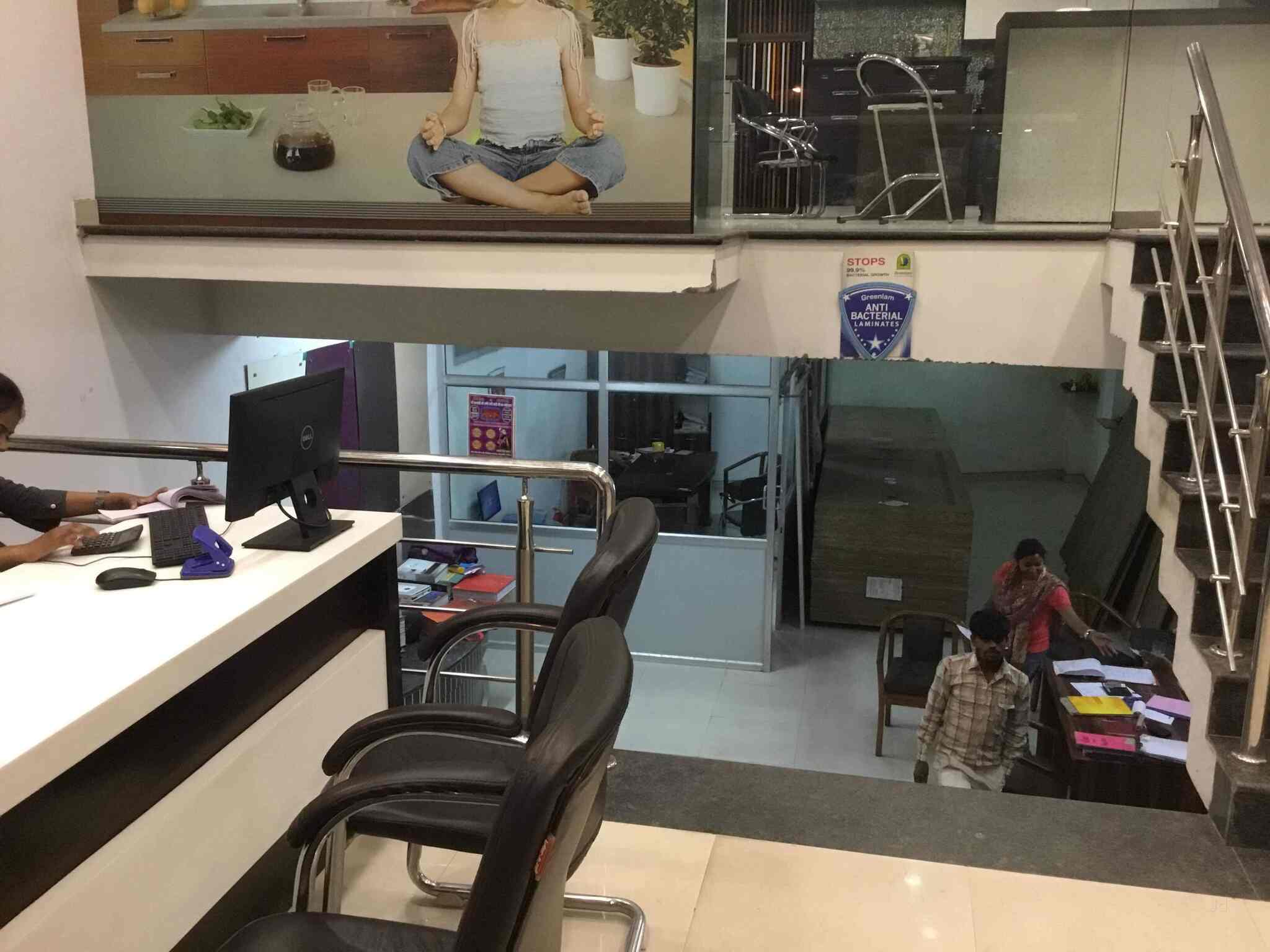 Siddhi Vinayak Ply & Hardware in Shivaji Marg,Lucknow Best Hardware