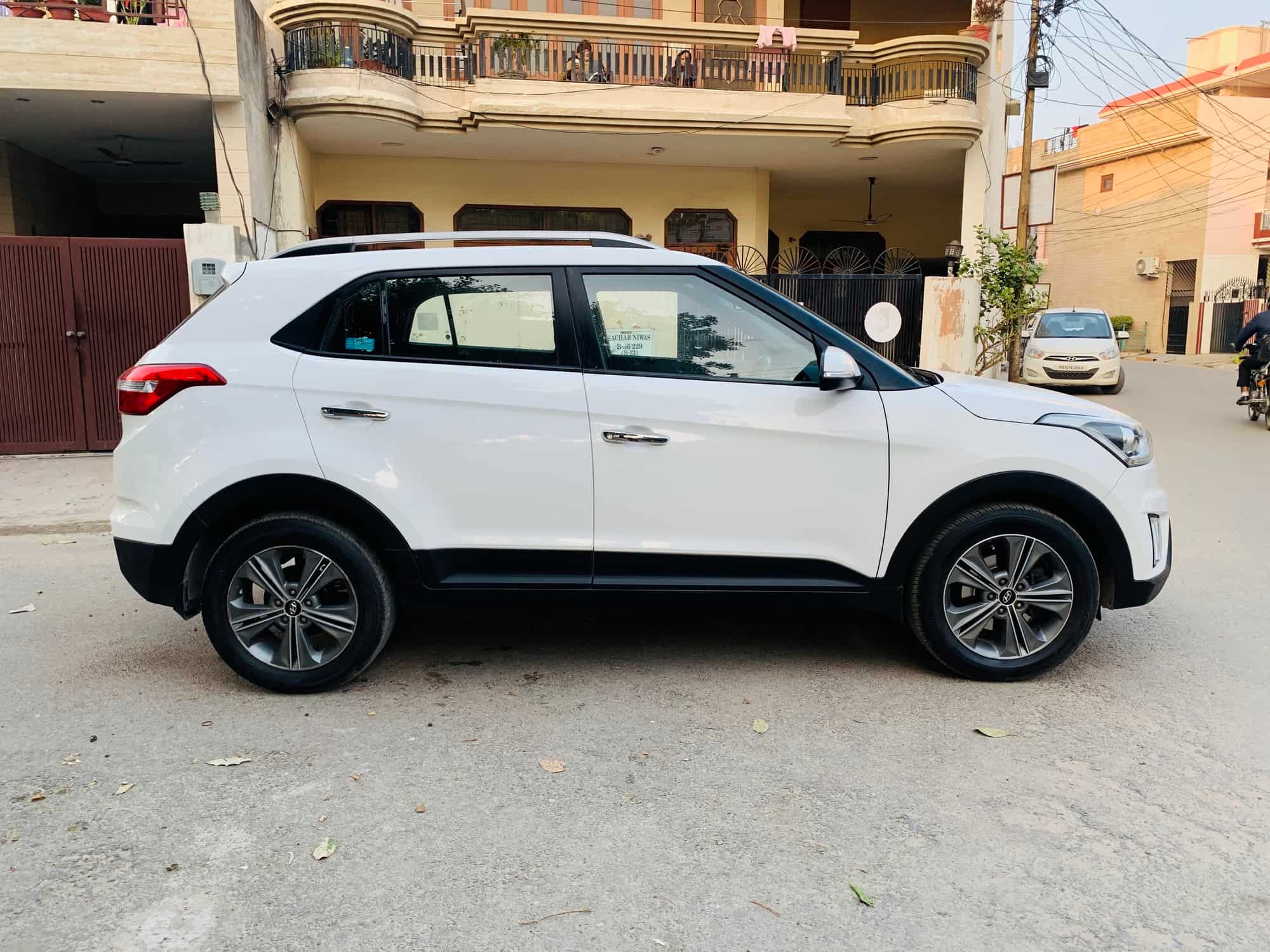 Royal Motors in Pakhowal Road,Ludhiana Best Second Hand Car Dealers