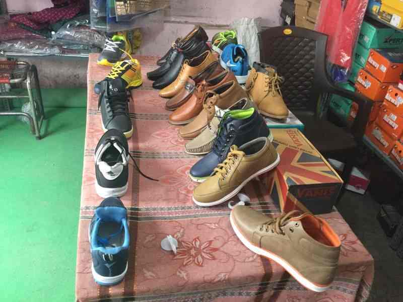 nike factory outlet in tilak nagar