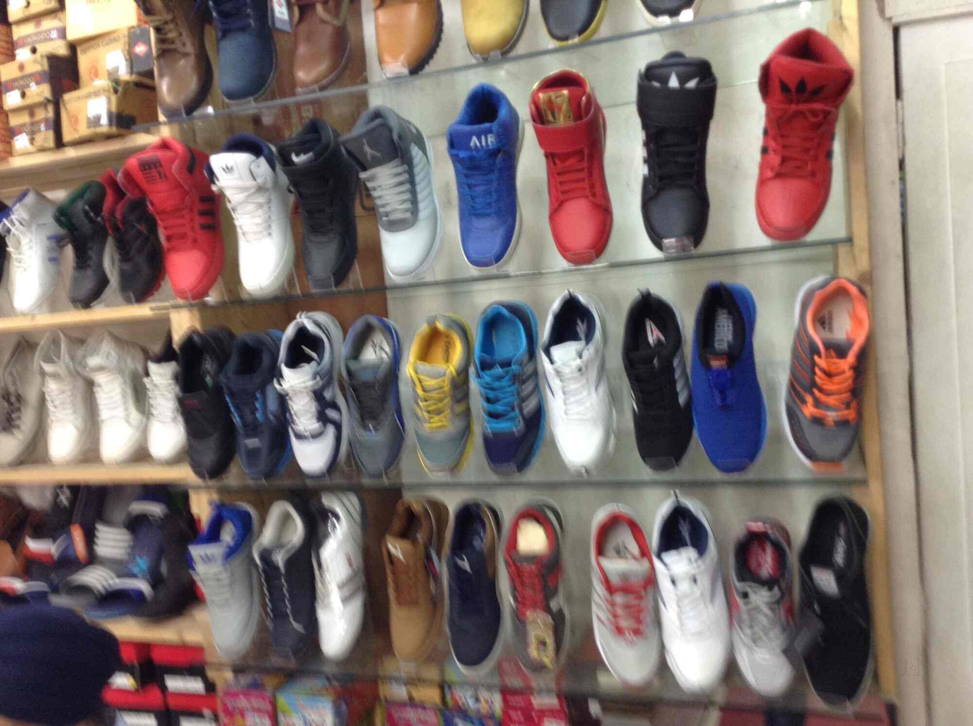 Sardar General Store in Clock Tower,Ludhiana Best Shoe Dealers in