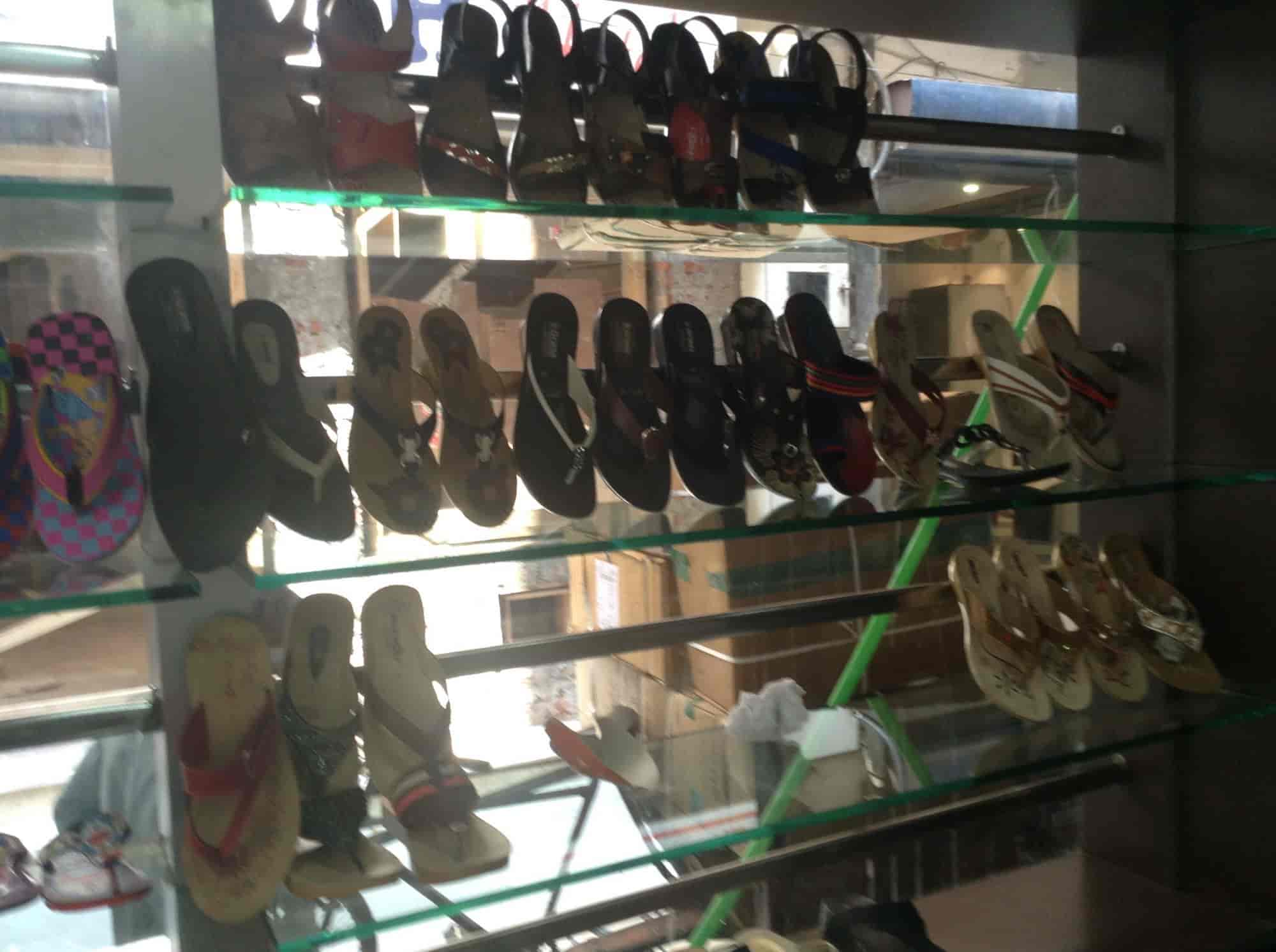 Sardar General Store in Clock Tower,Ludhiana Best Shoe Dealers in