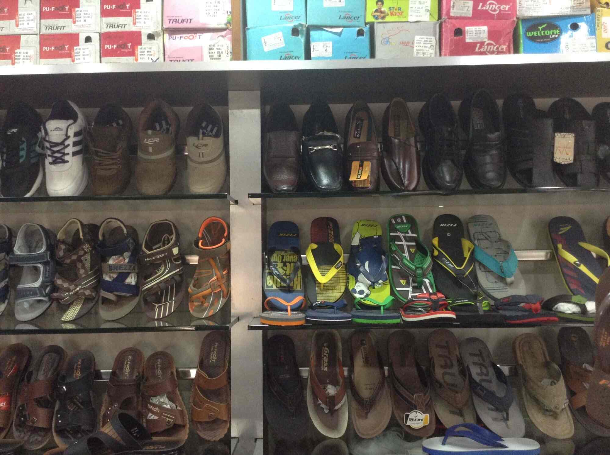 Sardar General Store in Clock Tower,Ludhiana Best Shoe Dealers in
