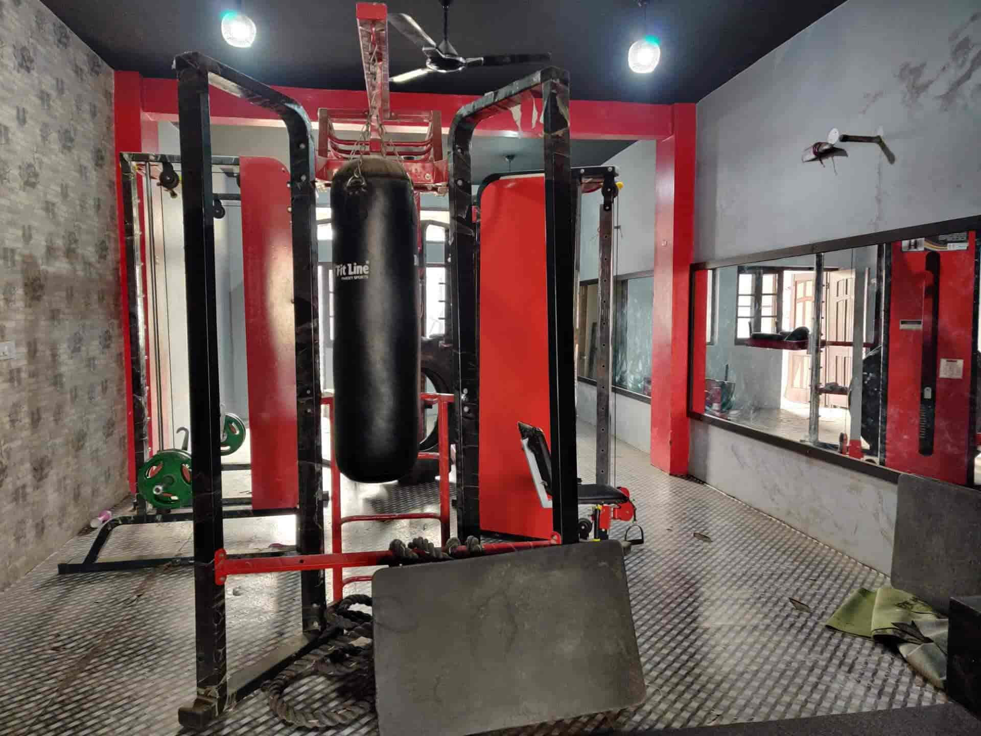 Fateh Power House Unisex Gym in Rishi Nagar,Ludhiana Best Gyms in