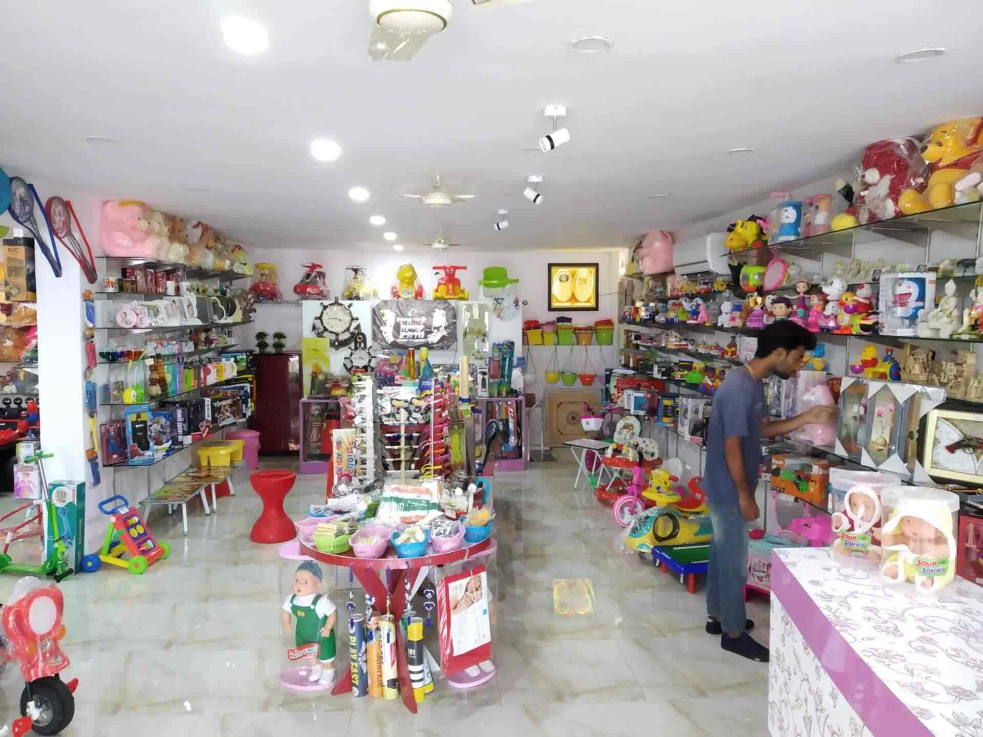 toy gift shop near me