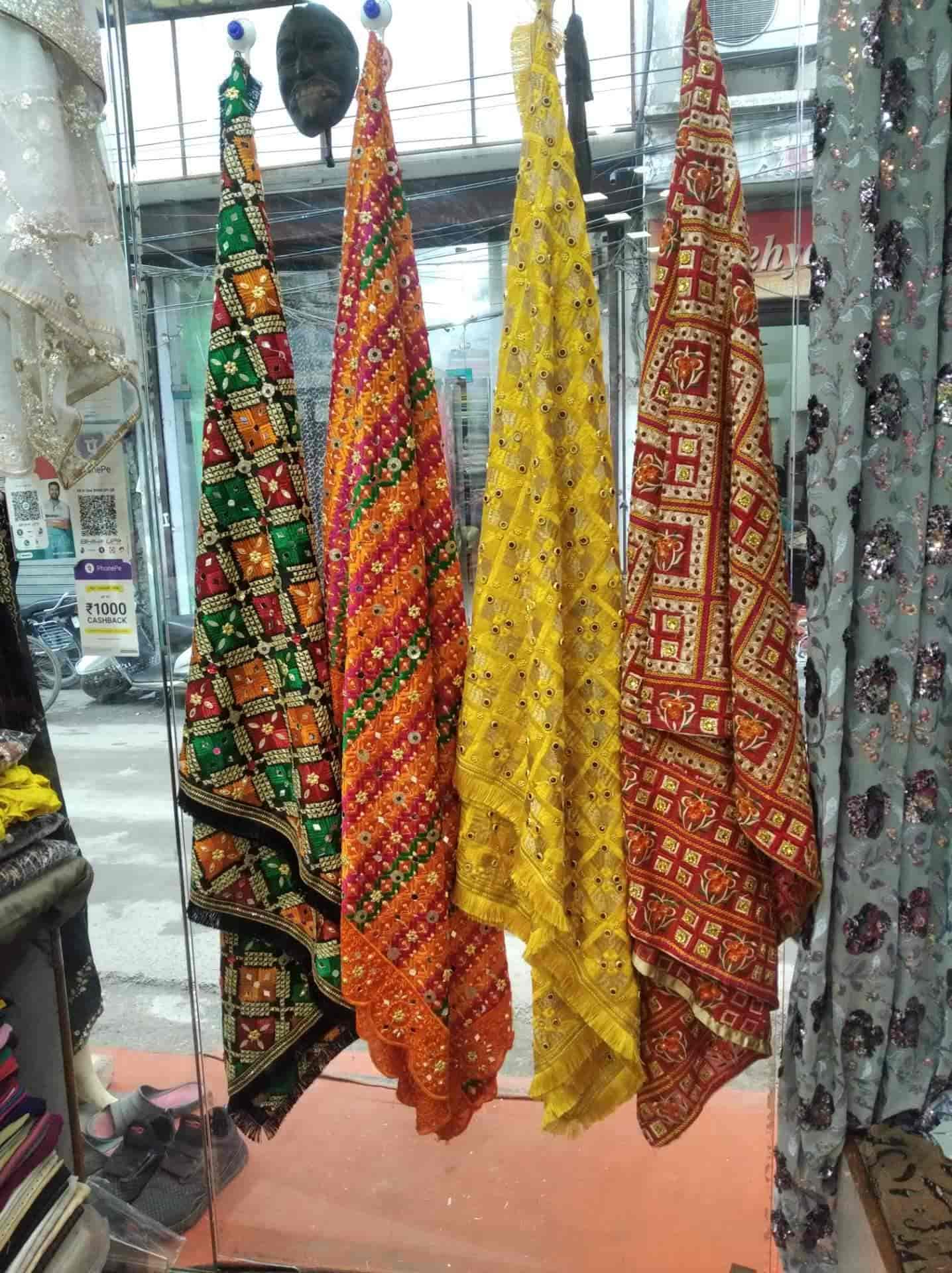 Top Mafatlal Dress Material Wholesalers in Jethpur Best Mafatlal