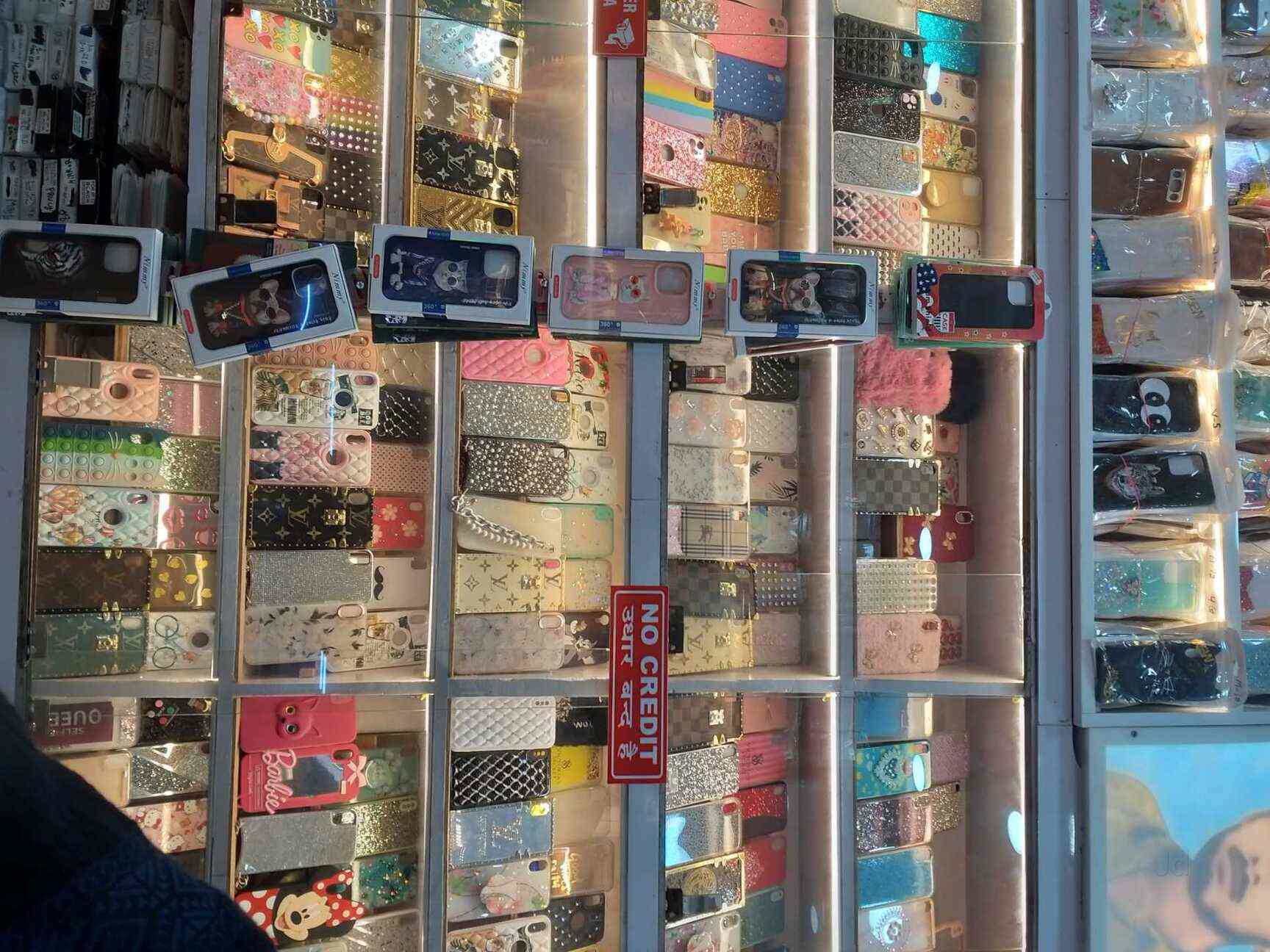 Modgil Store in Civil Lines,Ludhiana Best SamsungMobile Phone Accessory Dealers in Ludhiana