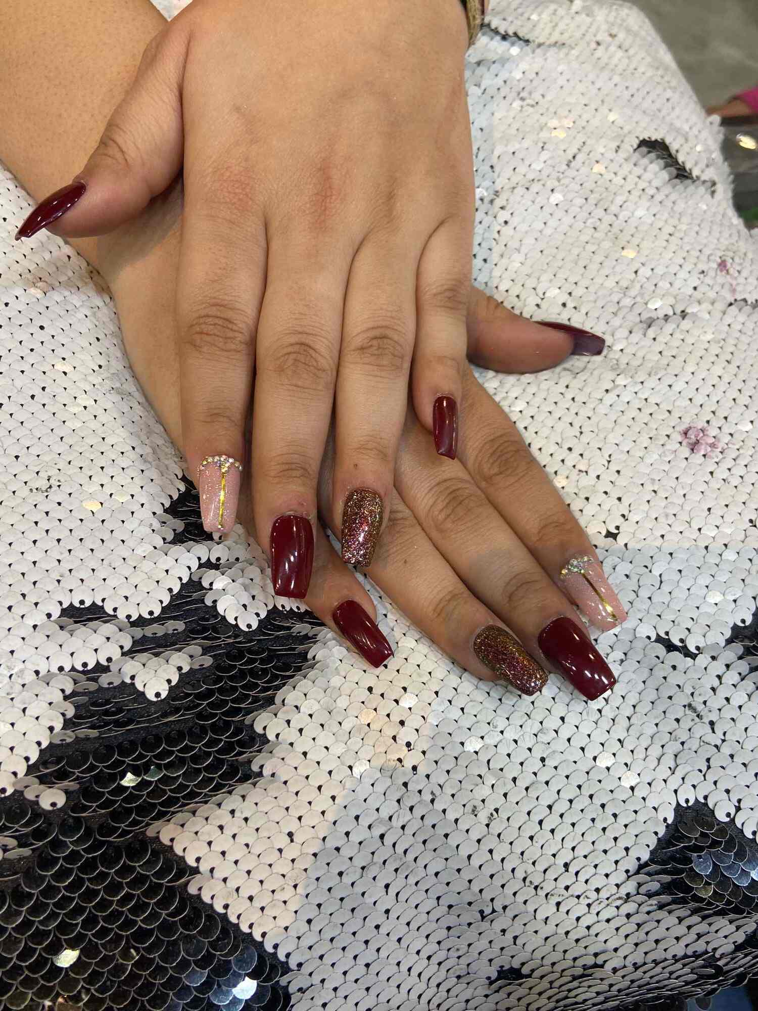 Details more than 125 acrylic nails ludhiana latest ceg.edu.vn