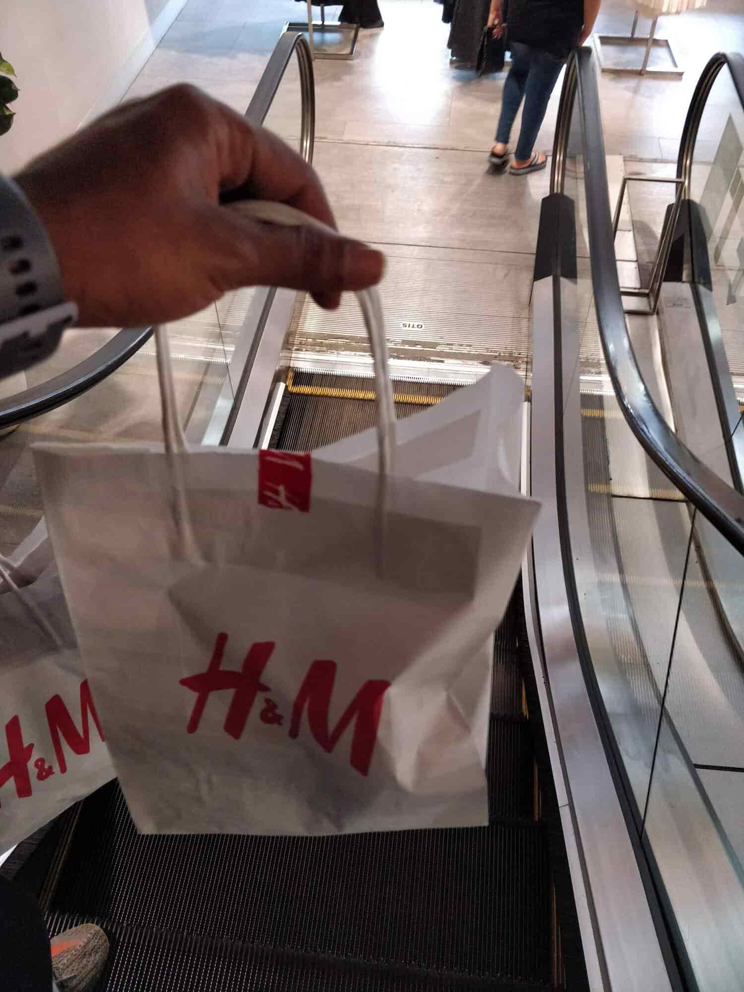 dlf promenade h&m