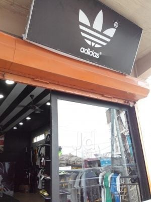 Adidas store outlet faisal