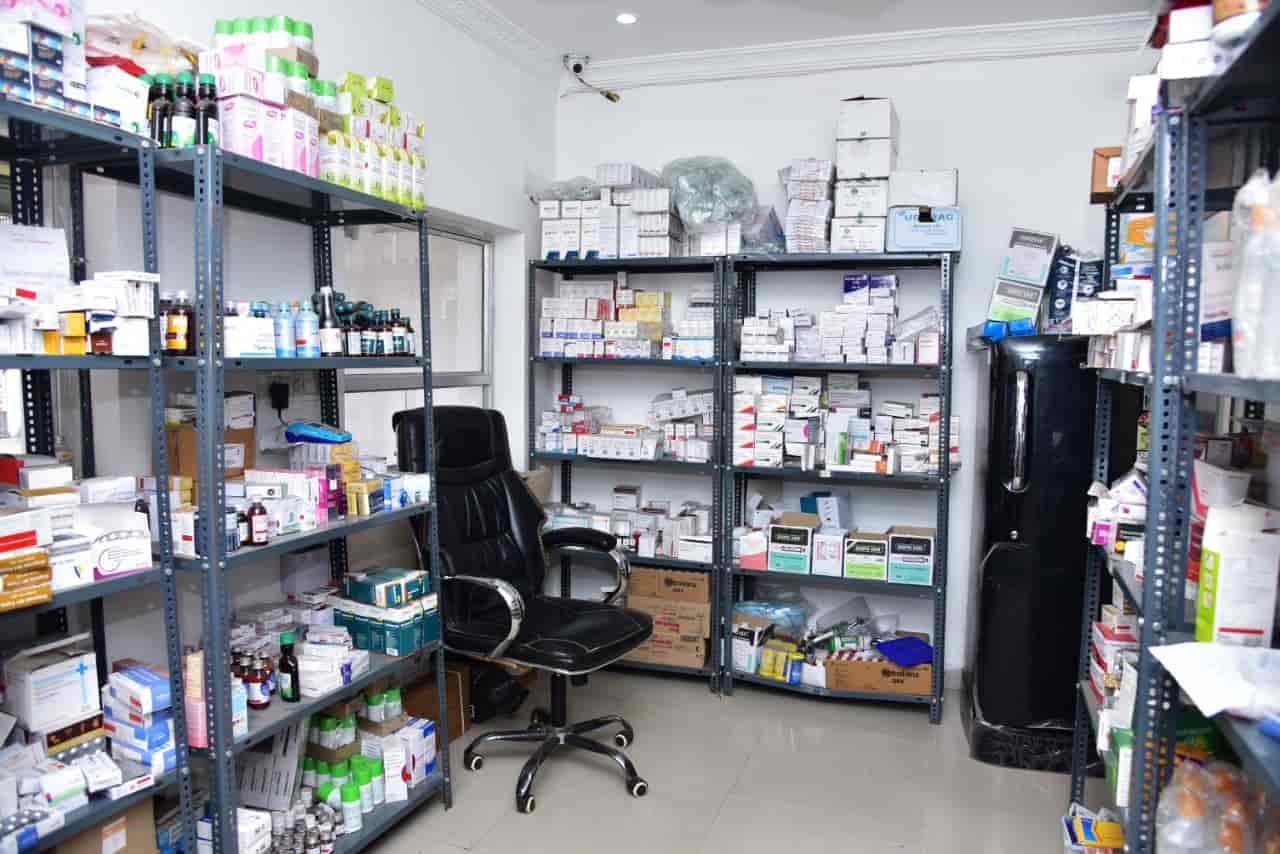 Dr. Veerendranath Hospital in Machilipatnam HO,Machilipatnam Book