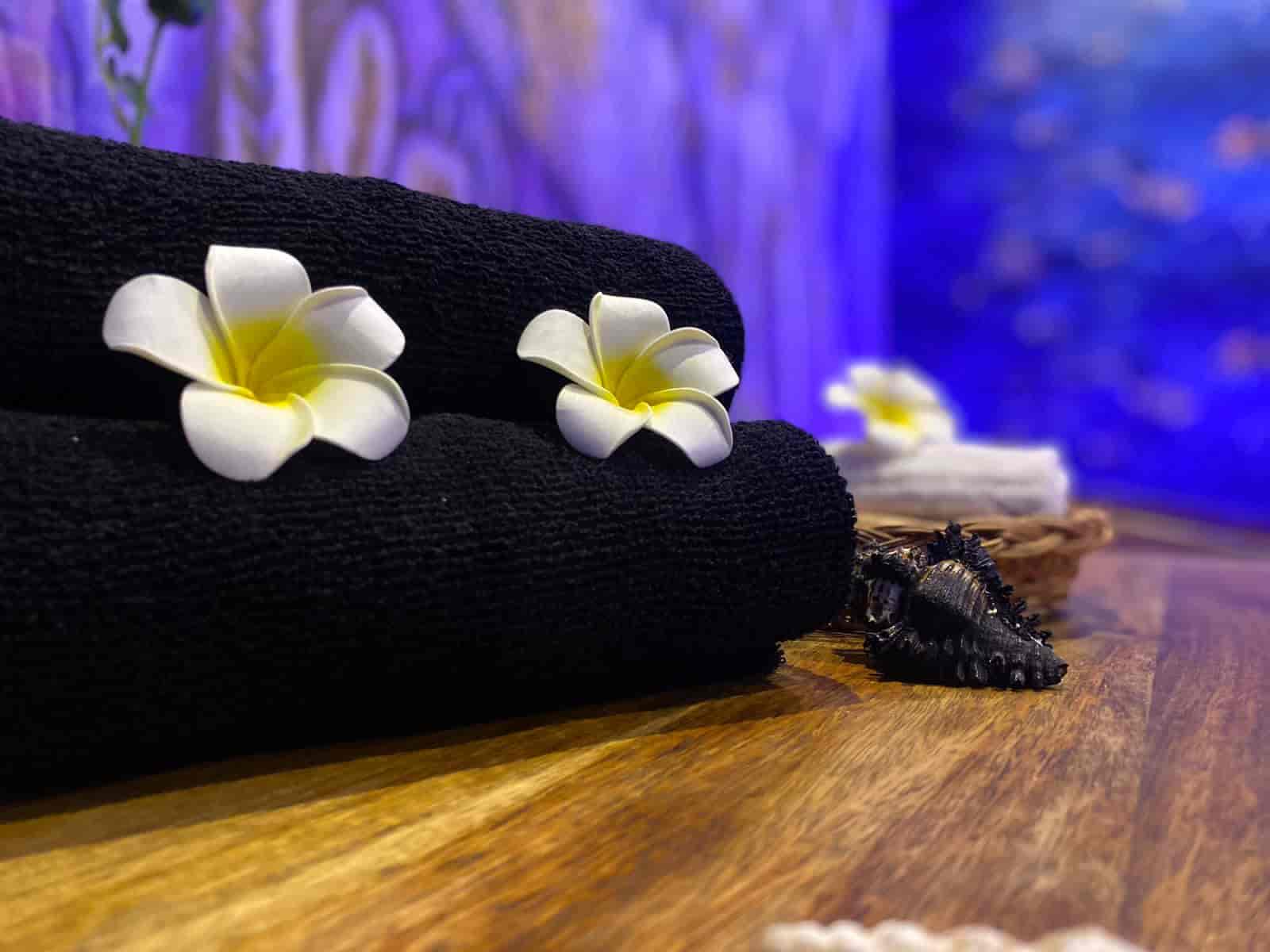 Honey Dew Spa in Madurai Bazaar,Madurai Best Body Massage Centres in