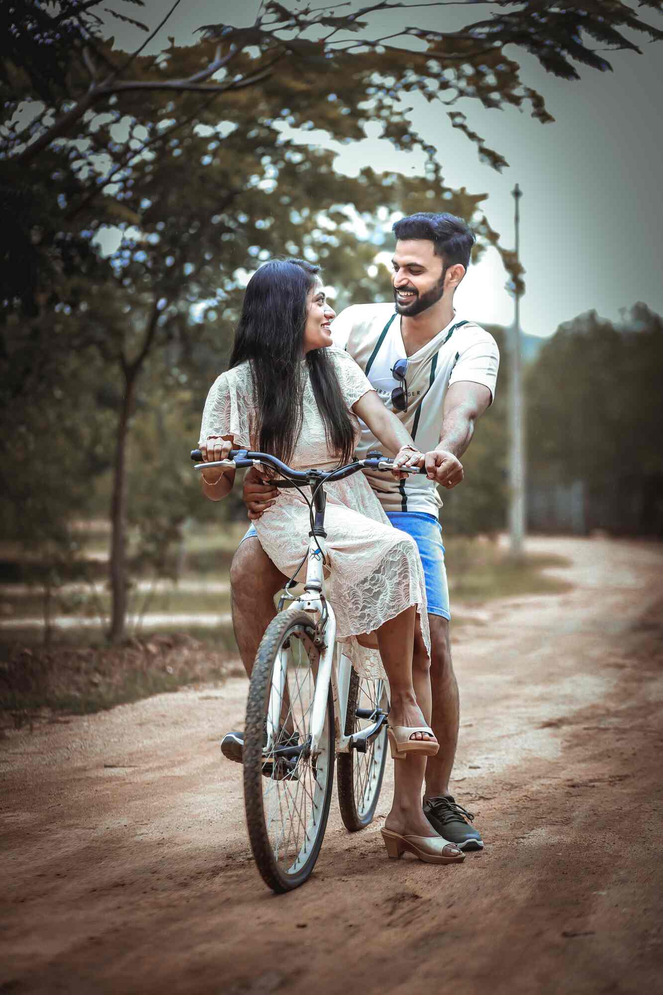 Top Photographers in Peraiyur, Madurai Best Candid Photography