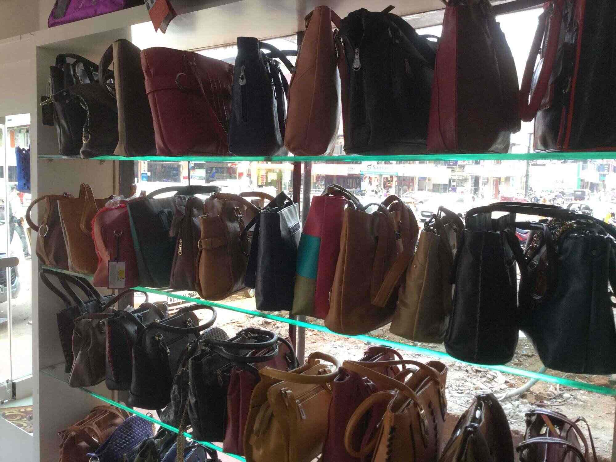 Top Trolley Bag Dealers in Kondotti Malappuram Best Cabin Trolley