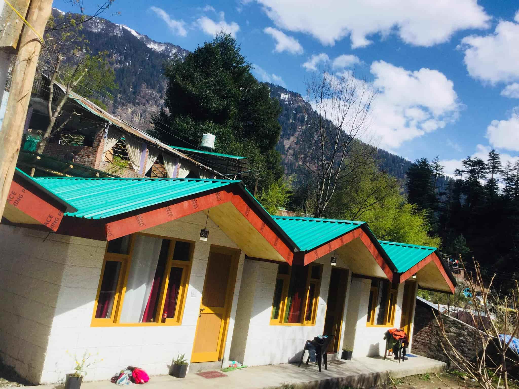 Vyom Cottages Cafe Photos Manali Kullu Manali Pictures Images