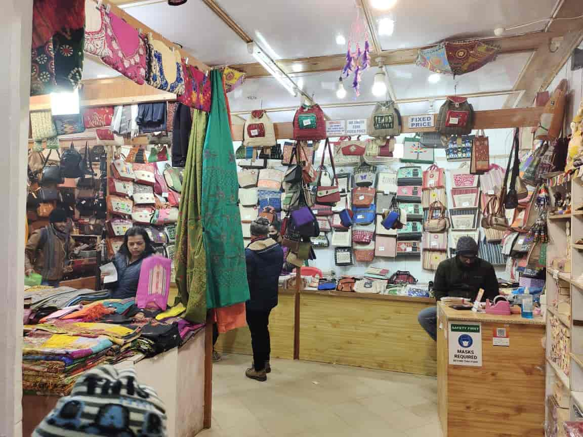 Club House Craft Gallery in Kullu - Best Handicraft Item Dealers ...