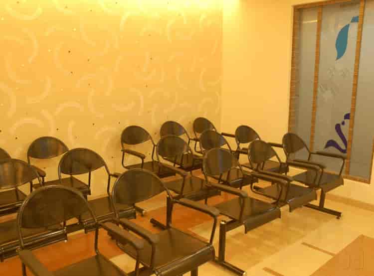 Dr. Krishna (Nayaks Dental Clinic & Orthodontic Centre) in Attavar