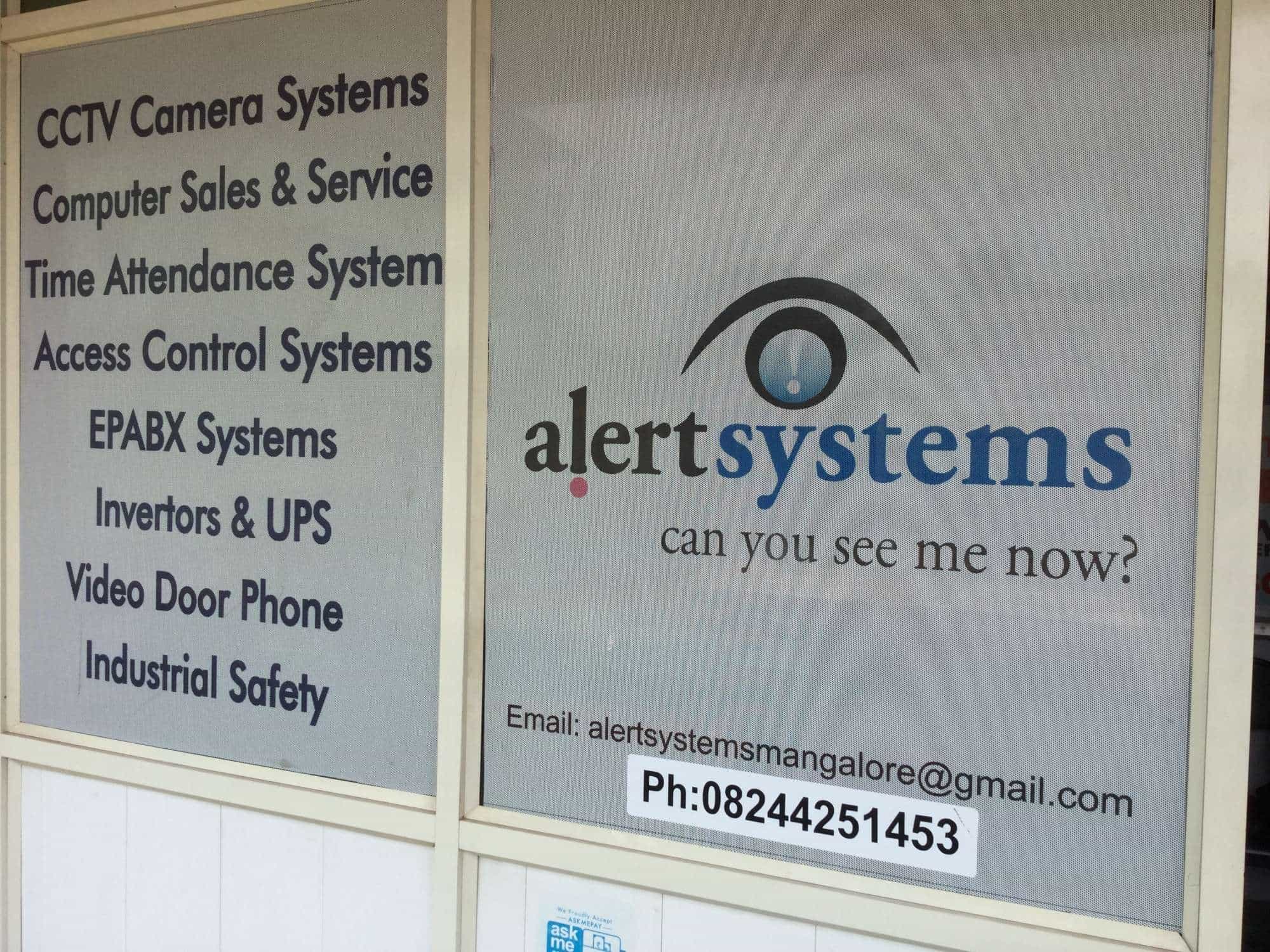 Moment Credit - customer testimonials alarm Moment Credit - customer testimonials alarm