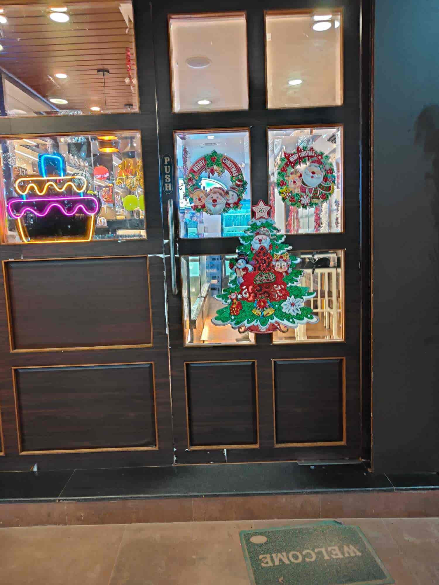 Qualitiz Cakes And Bakes in Thokottu,Mangalore Best Bakeries in