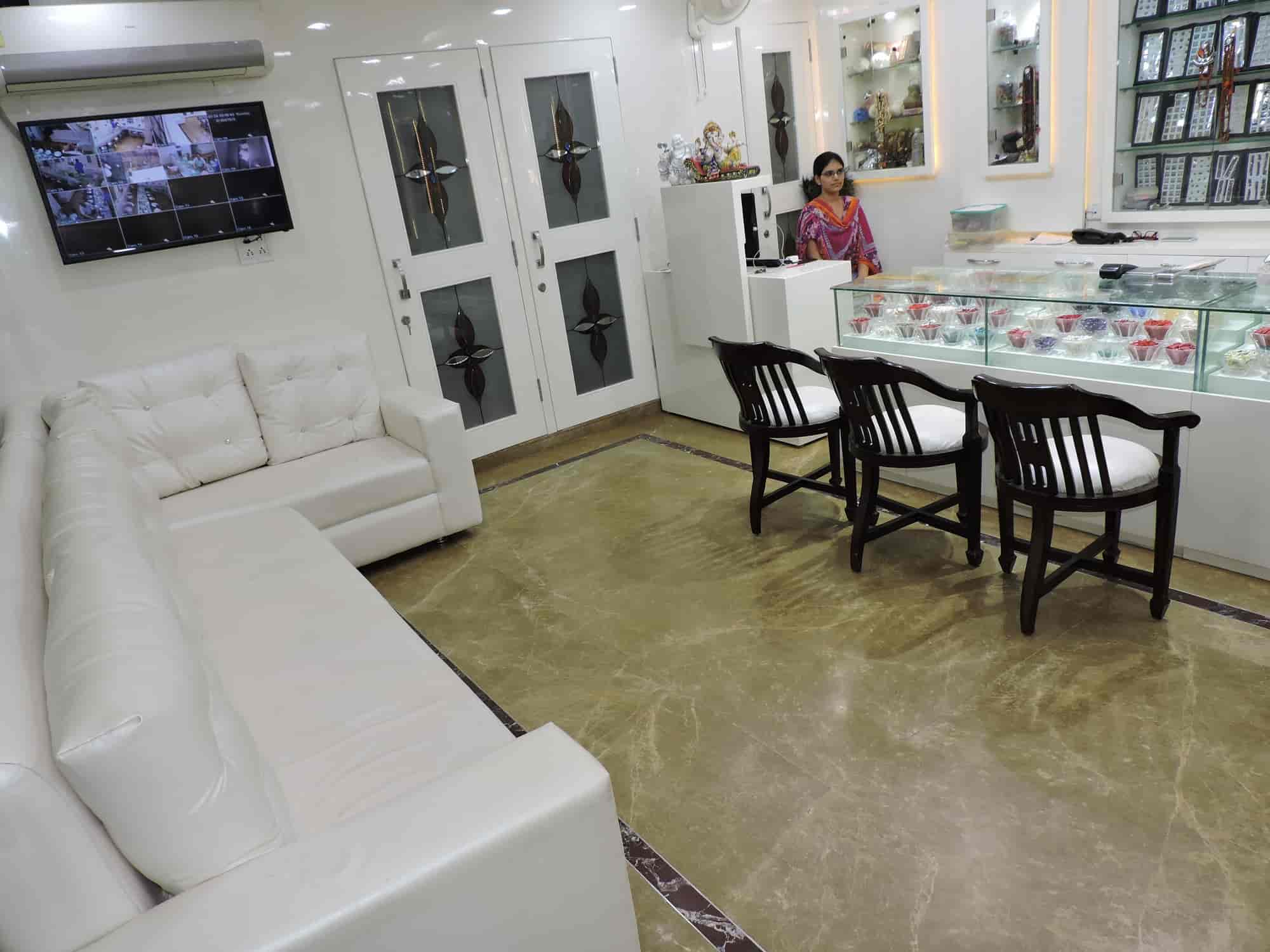 Top Gemstone Distributors in Meerut जेमस्टोन डिस्ट्रीब्यूटर्स, मीरुत