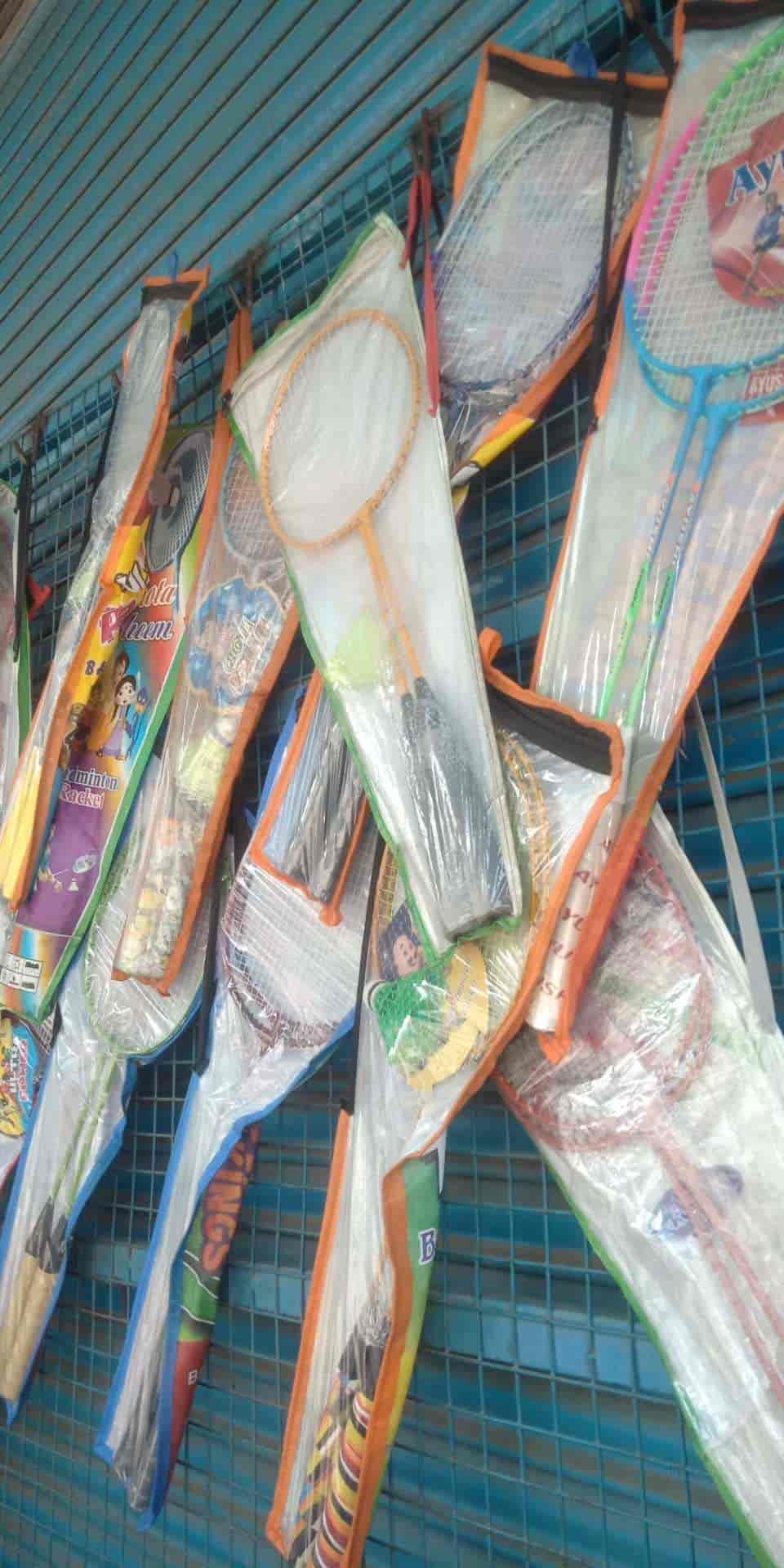 R R Sports Company in Phool Bagh Colony,Meerut Best YonexSports