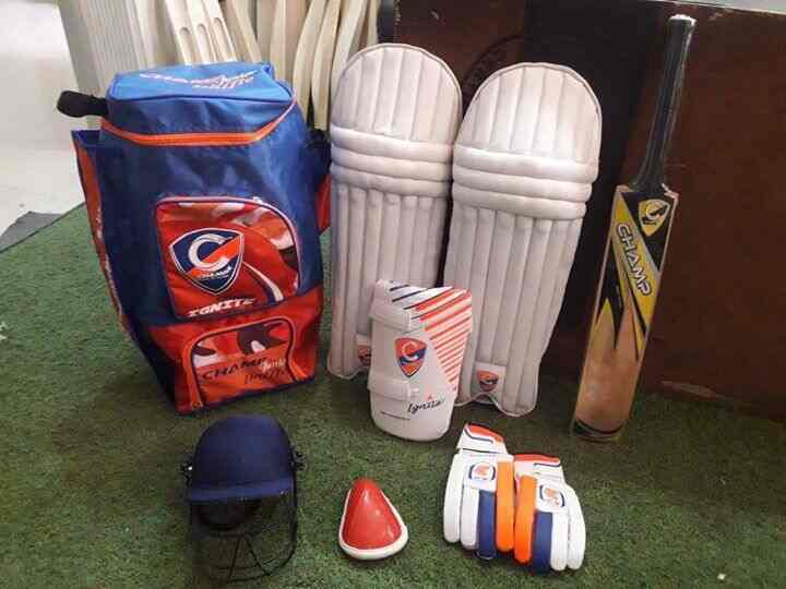 Top Sports Cap Manufacturers in Meerut स्पोर्ट्स कैप मनुफक्चरर्स