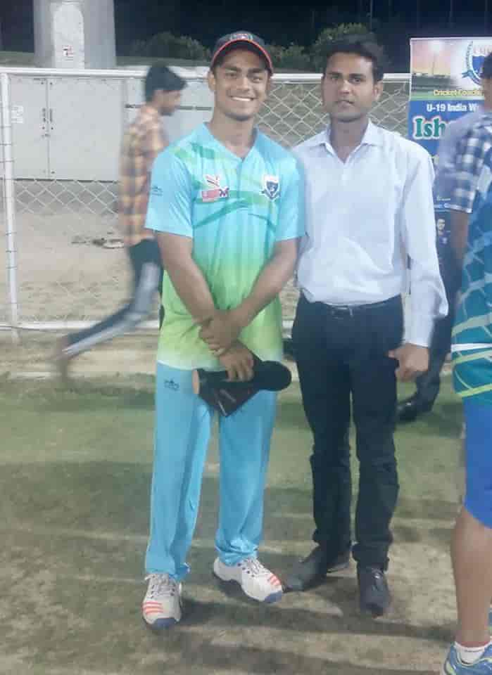 Top Sports Cap Manufacturers in Meerut स्पोर्ट्स कैप मनुफक्चरर्स