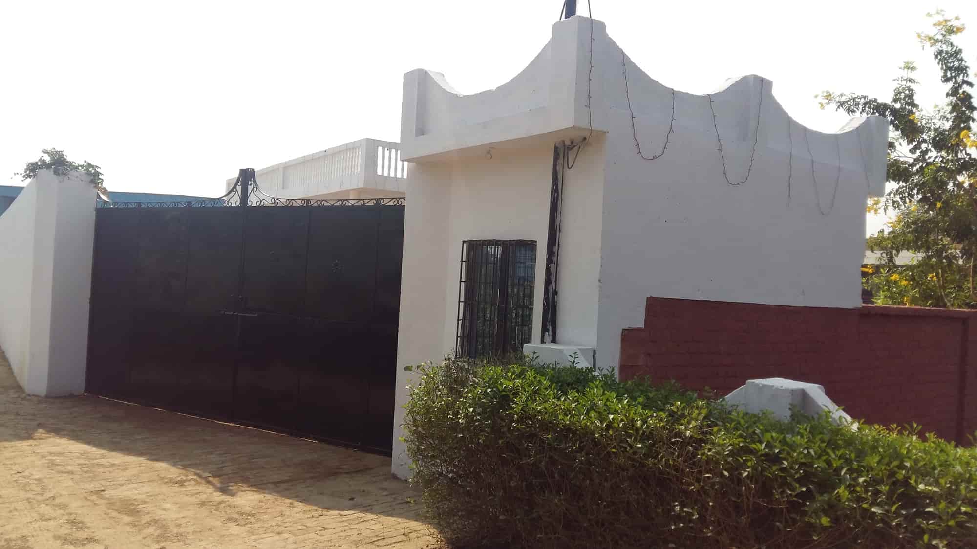Book Rosh Farms in Sholda,Meerut Best Farm House On Rent in Meerut