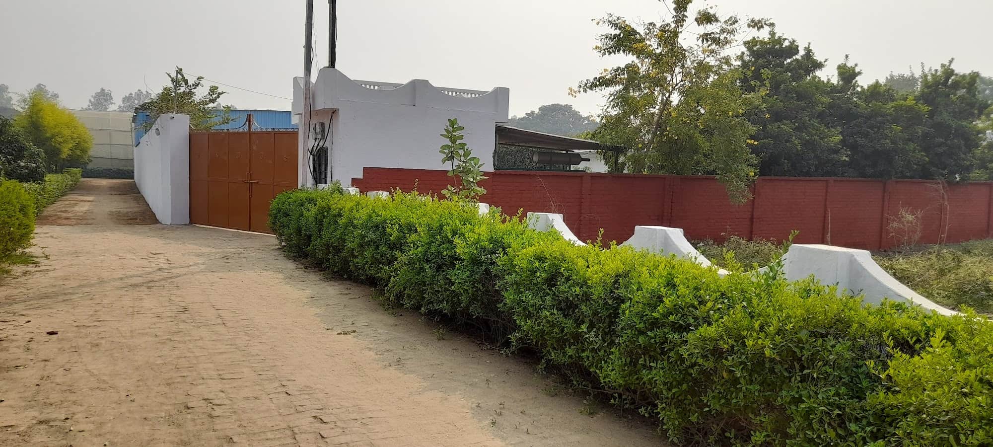 Book Rosh Farms in Sholda,Meerut Best Farm House On Rent in Meerut