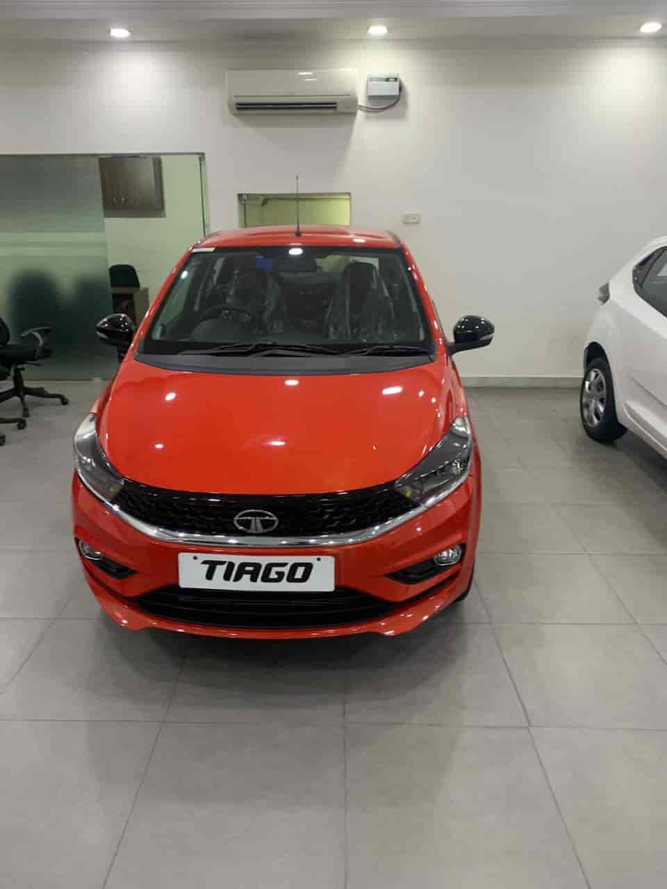 ☺︎ Tata Punch Car Dealers in 3 No Divison, Ludhiana - Tata