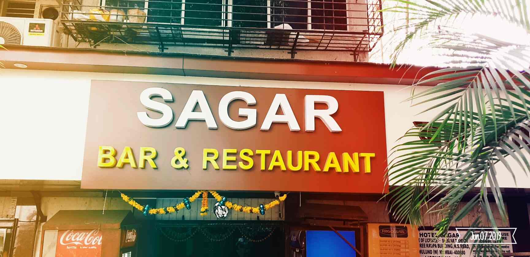 Top Bars Restaurants near Mulund Check NakaMulund West,Mumbai Best