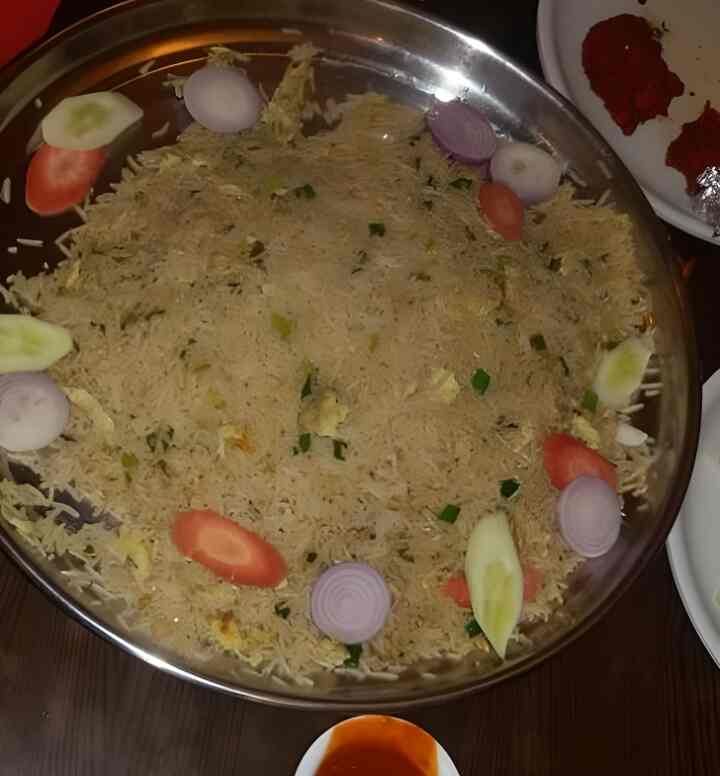 Top Breakfast Restaurants in Linking RoadKhar West,Mumbai Best