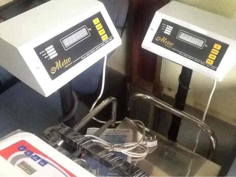 Metro Digi Scale Company, Malad East Weighing Machine Dealers in