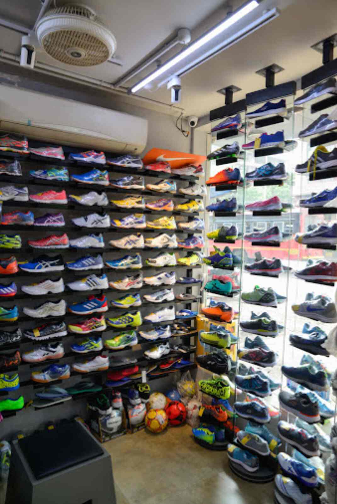 Top Body Solid Fitness Equipment Dealers in Mumbai फिटनेस इक्विपमेंट