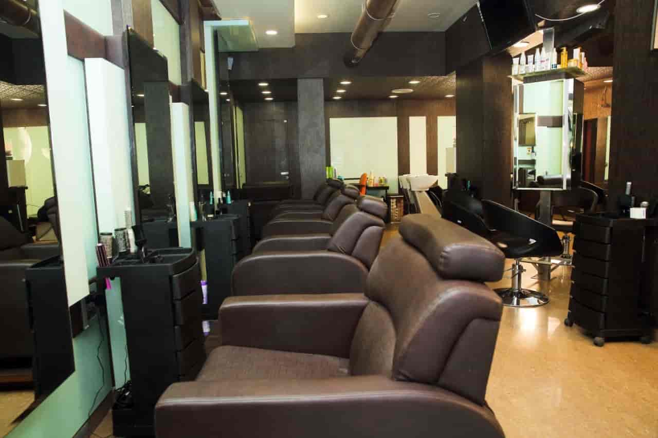 Welldone Unisex Salon N Spa in Goregaon West,Mumbai Best Beauty